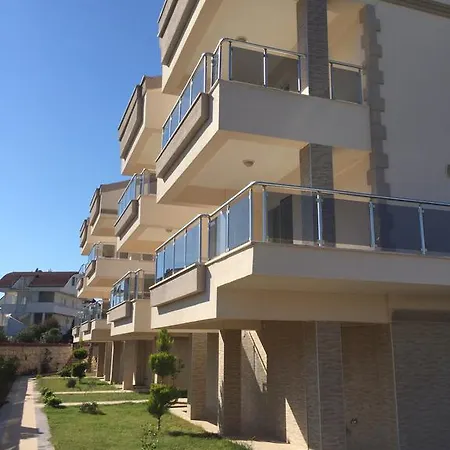 Babylon Poolside Villas * 디딤