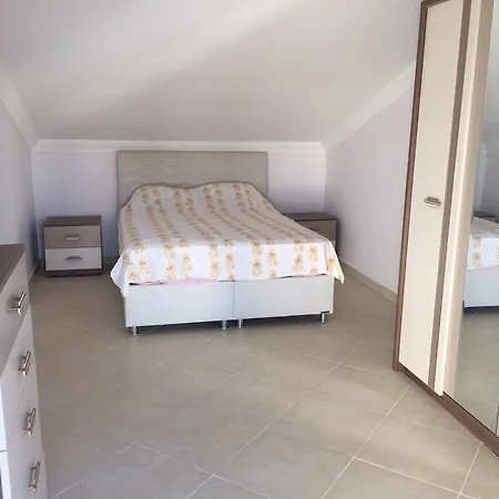 Babylon Poolside Villas Vila